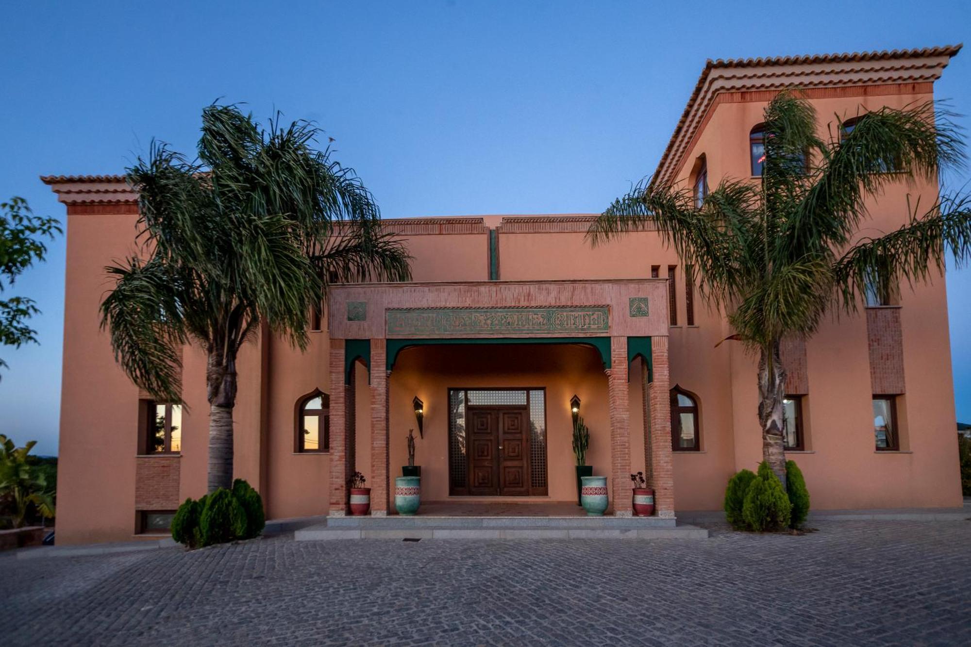 Al Karob Yoga Boutique Hotel Guia  Esterno foto
