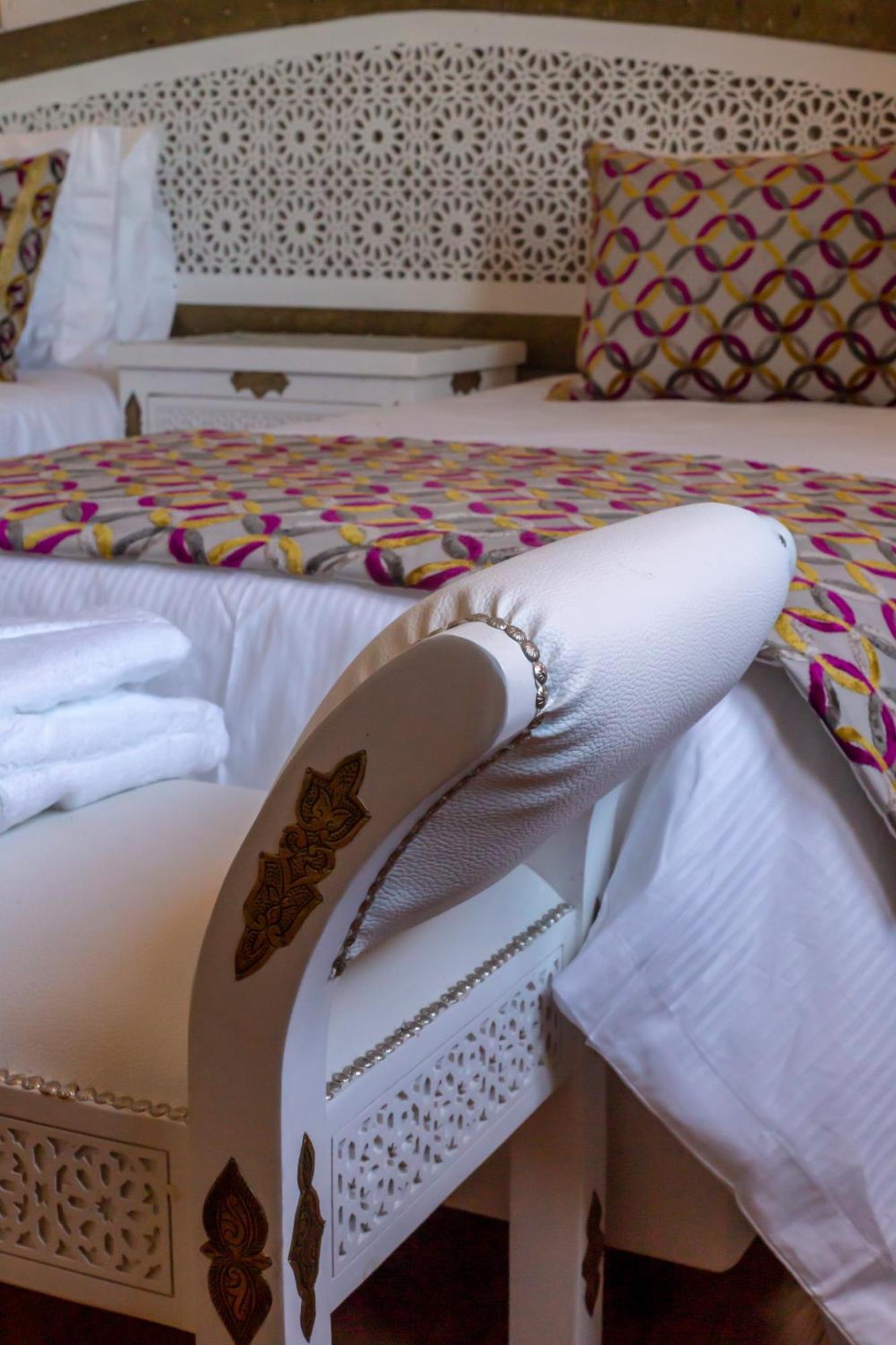 Al Karob Yoga Boutique Hotel Guia  Esterno foto
