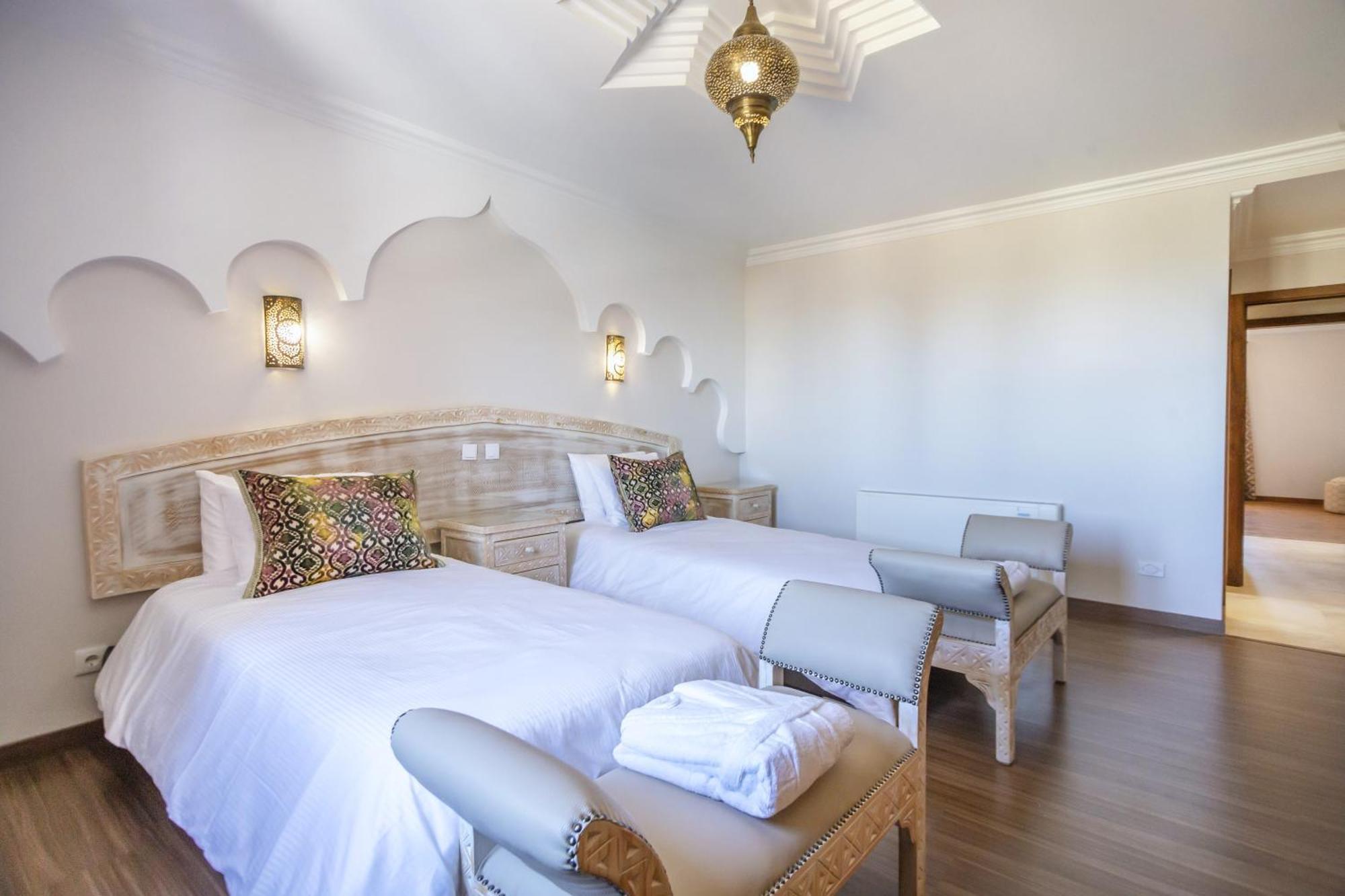 Al Karob Yoga Boutique Hotel Guia  Esterno foto